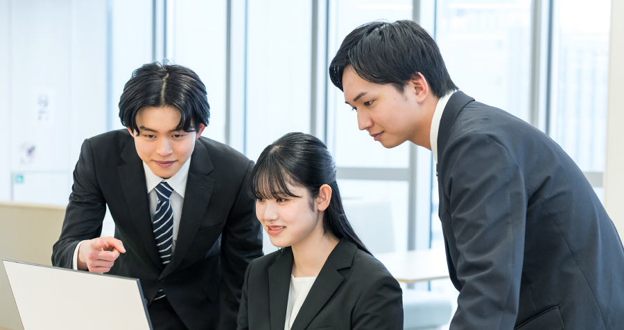 若手社員ミーティング 風景